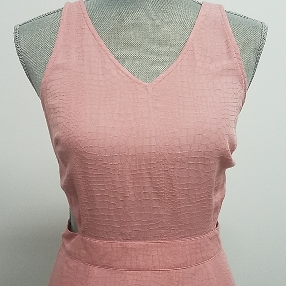 Open Details Back Ruffle Bottom Dress - Picture 2 of 7